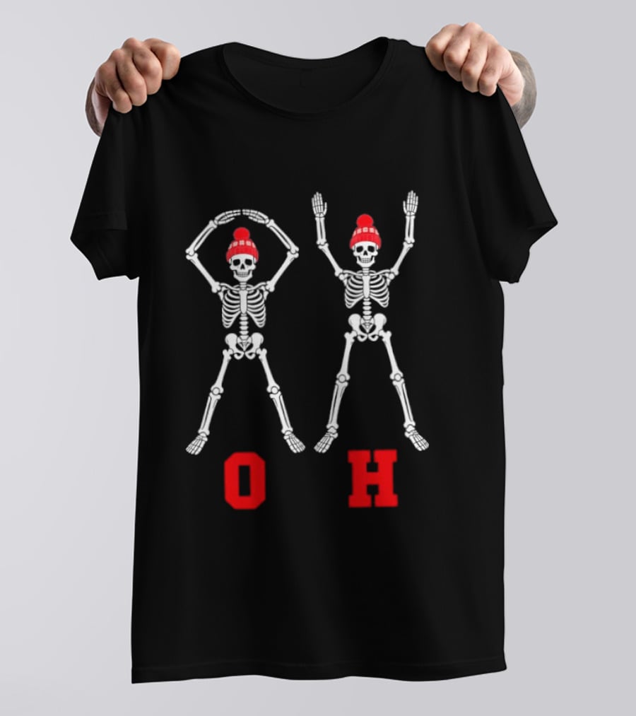 Ohio Skeleton Couple Halloween With Red Hats O H Formation T-Shirt