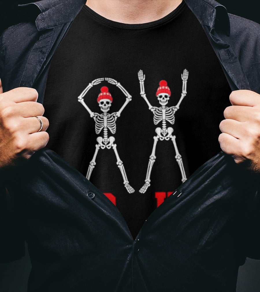 Ohio Skeleton Couple Halloween With Red Hats O H Formation T-Shirt