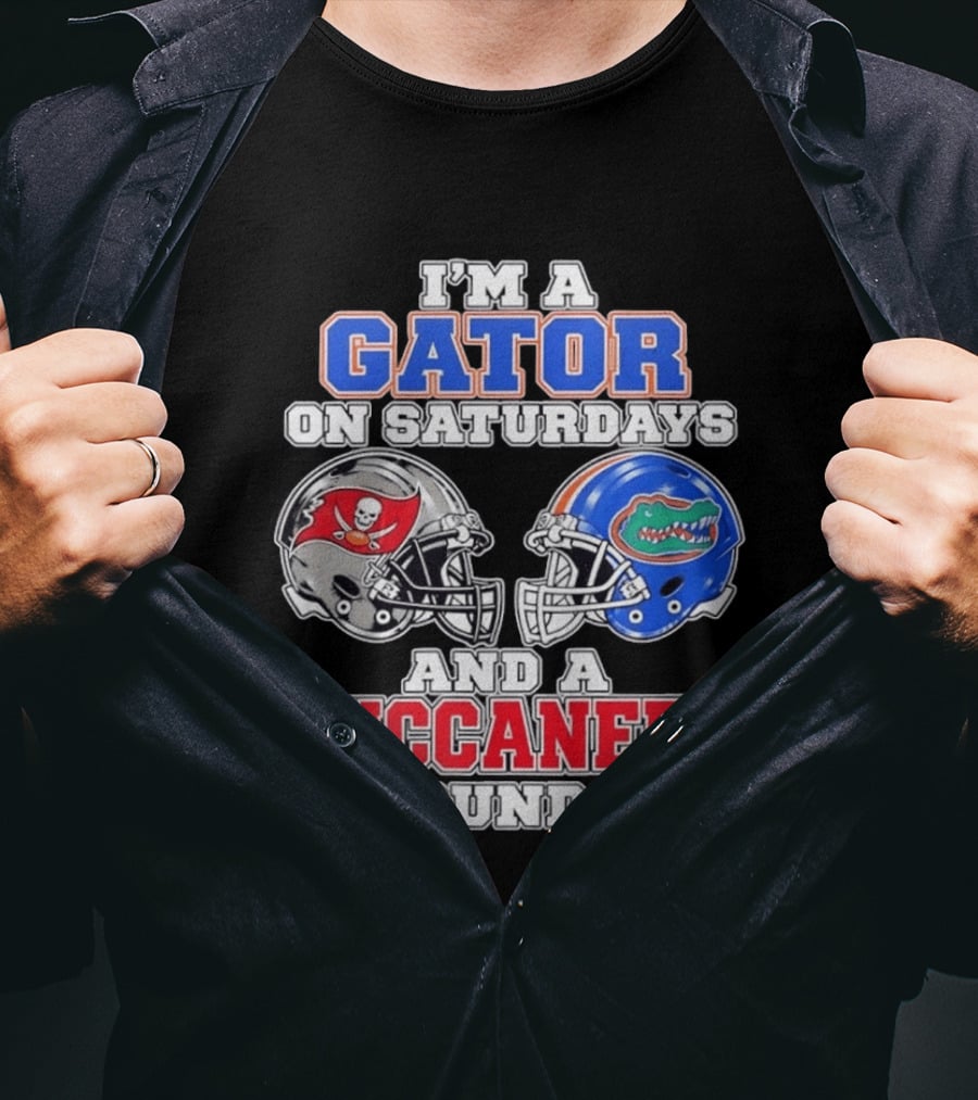 I'm A Gator On Saturdays And A Buccaneer On Sundays Football Helmets T-Shirt