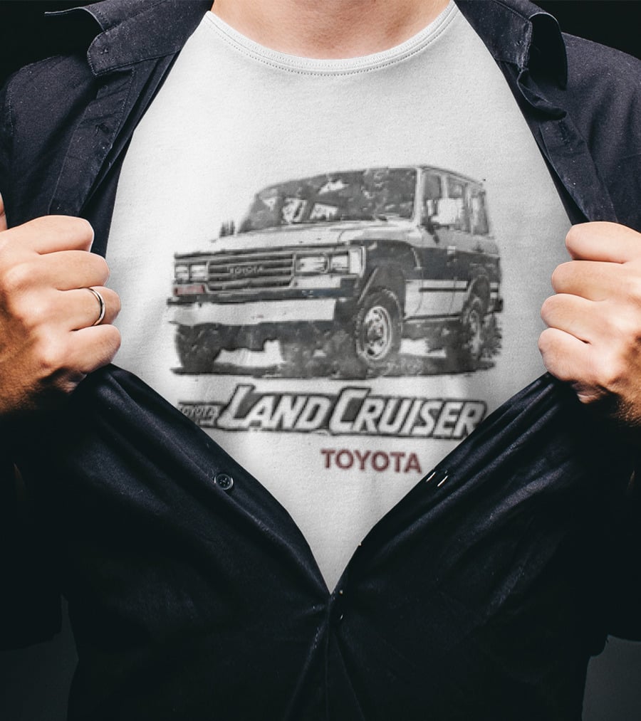 Toyota Land Cruiser Classic SUV T-Shirt