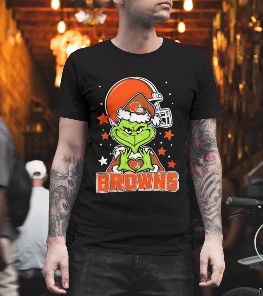 Grinch Heart Love Cleveland Browns Christmas Football T-Shirt