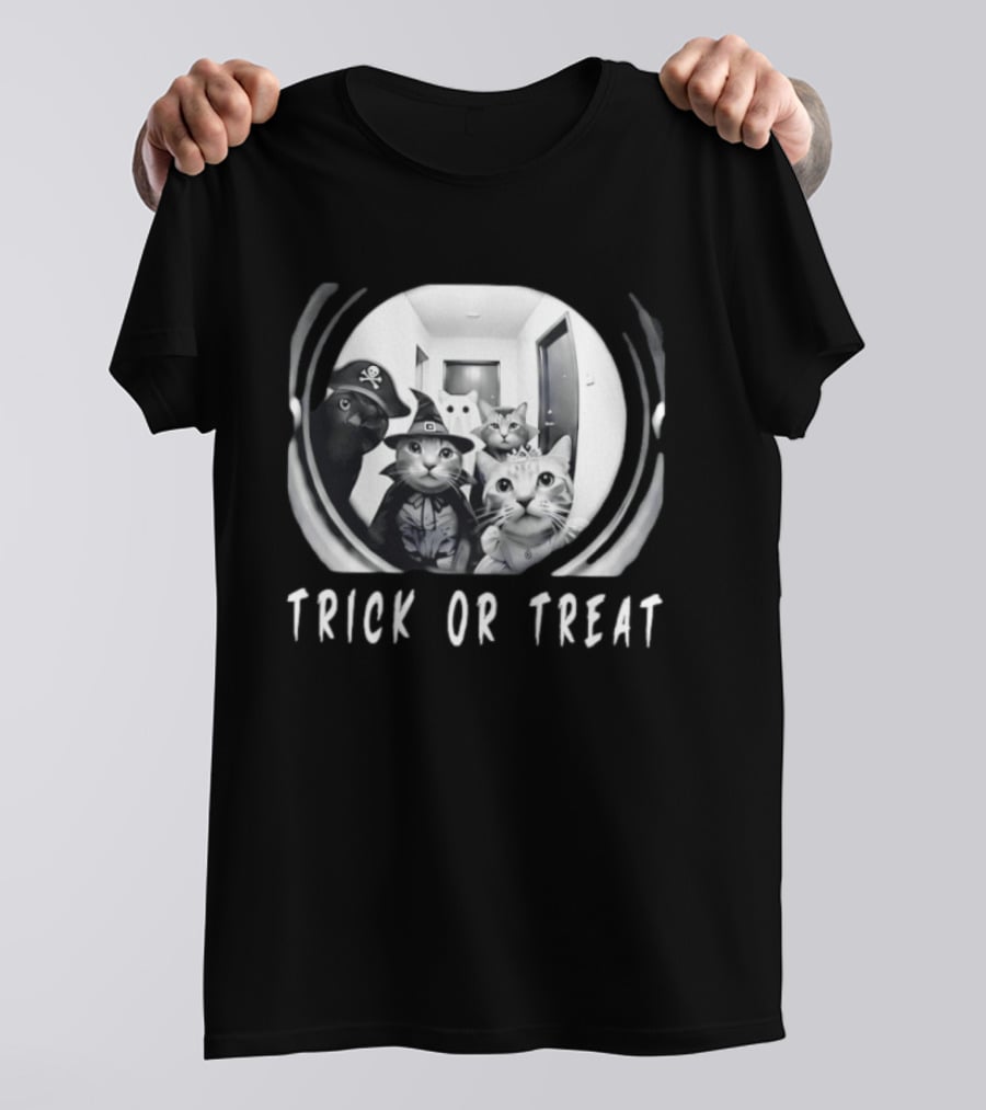Trick Or Treat Cats Halloween 2026 T-Shirt