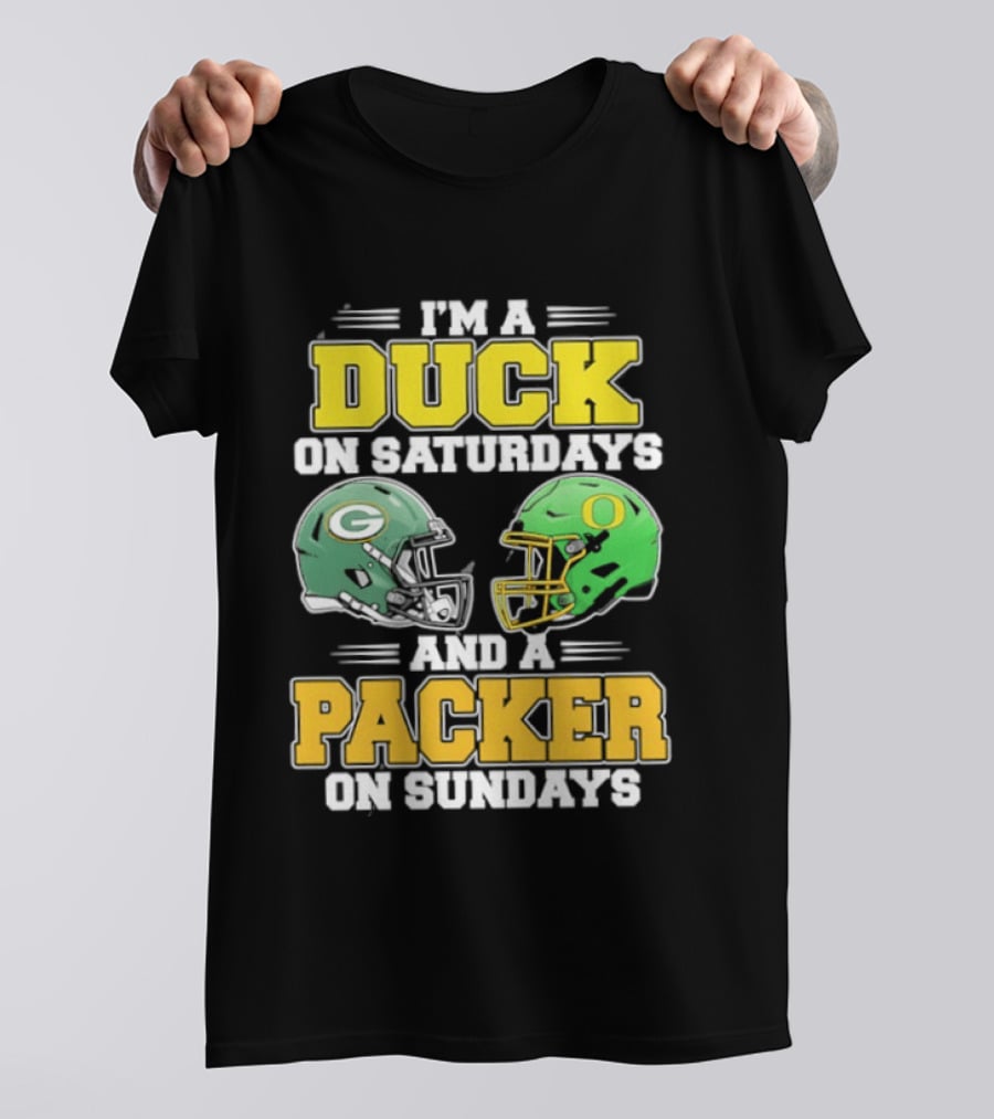 I'm A Duck On Saturdays And A Packer On Sundays Green Bay Oregon Football Helmets T-Shirt