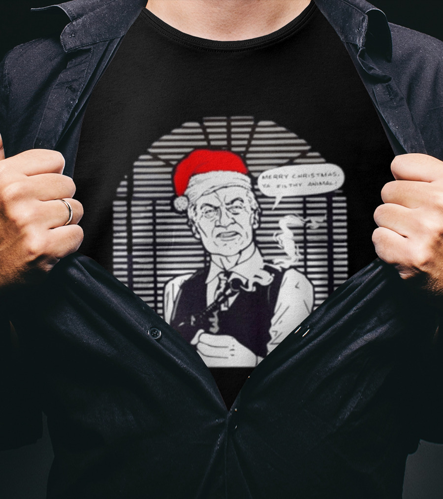 Joe Pesci Merry Christmas Ya Filthy Animal Home Alone Christmas Hat Smoking Gun Scene T-Shirt