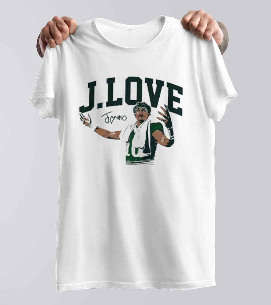 J Love Jordan Love Green Bay Packers Signature Pose T-Shirt