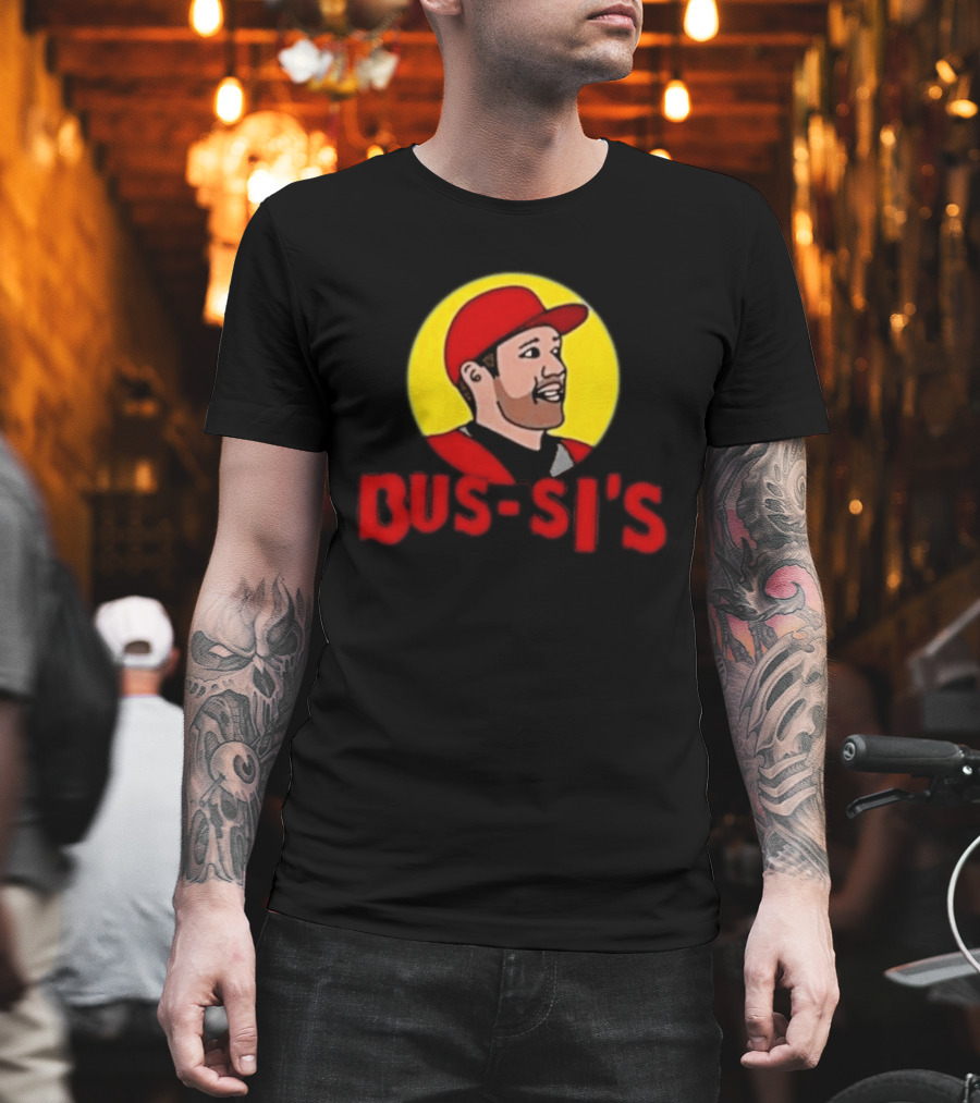 Carolina Hurricanes Bus Si's Red Cap T-Shirt