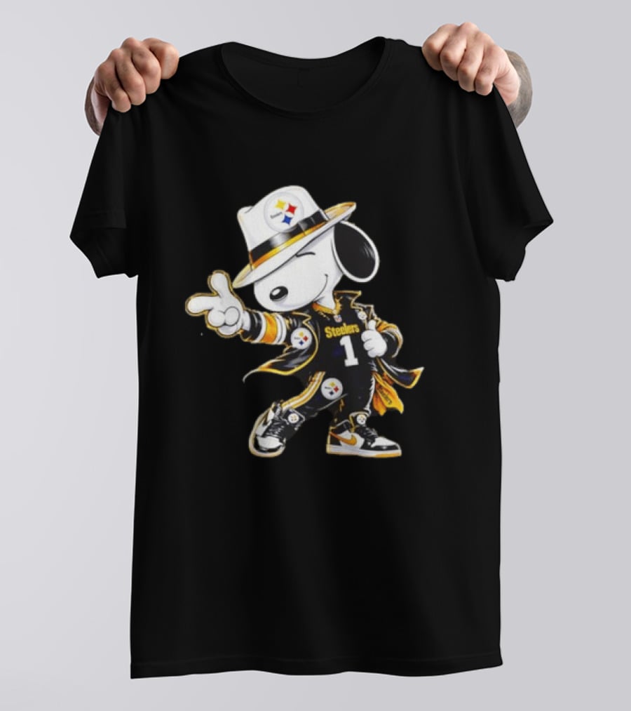 Snoopy Steelers 1 Pittsburgh Steelers Football Peanuts T-Shirt