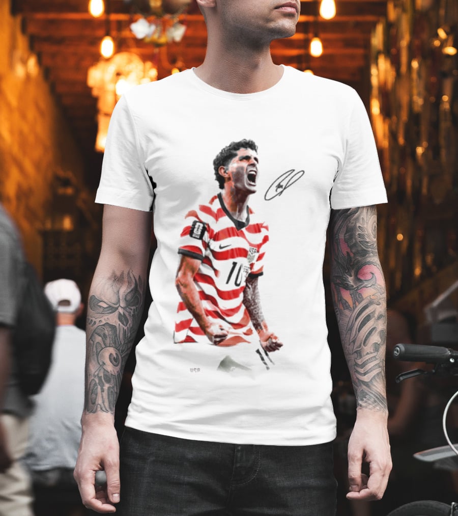 USA 10 Christian Pulisic Soccer Star Jersey Signature T-Shirt