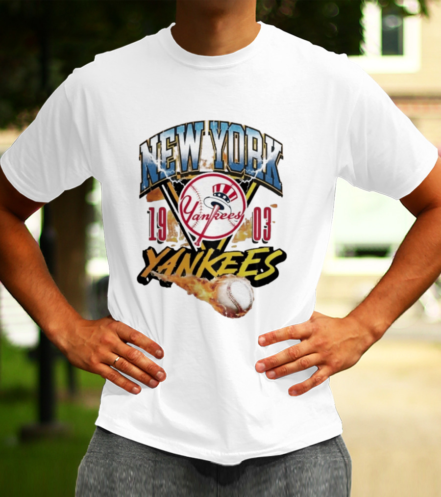New York Yankees 1903 Fireball Baseball Yankees T-Shirt