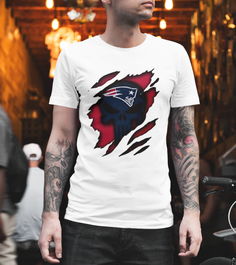 Patriots Skull Rip T-Shirt