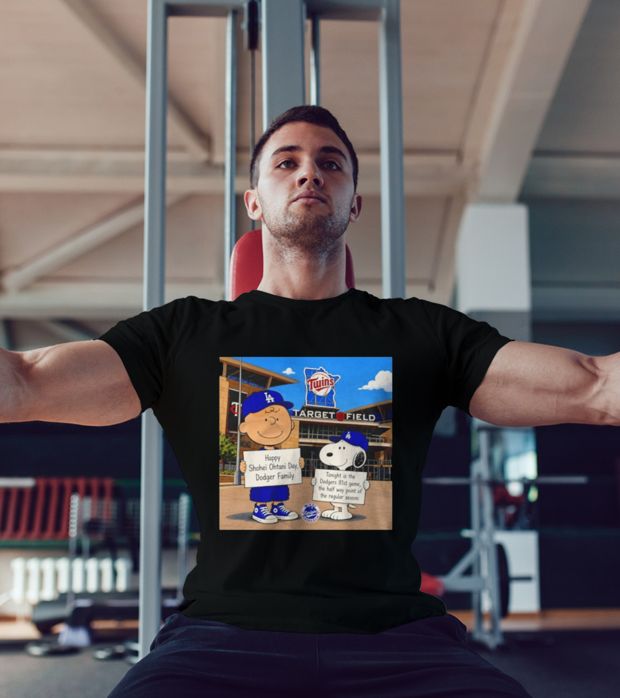 Snoopy And Charlie Brown Happy Shohei Ohtani Day Dodgers Twins Target Field T-Shirt