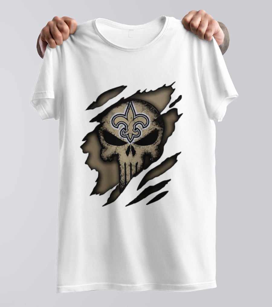 New Orleans Saints Punisher Skull Ripped Effect Fleur De Lis T-Shirt