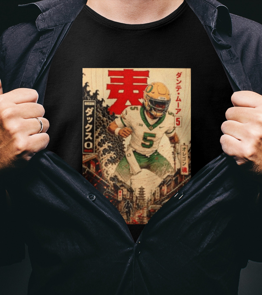 Dante Moore Number 5 Oregon Ducks Football Japanese Art Style Rugged City Scene T-Shirt