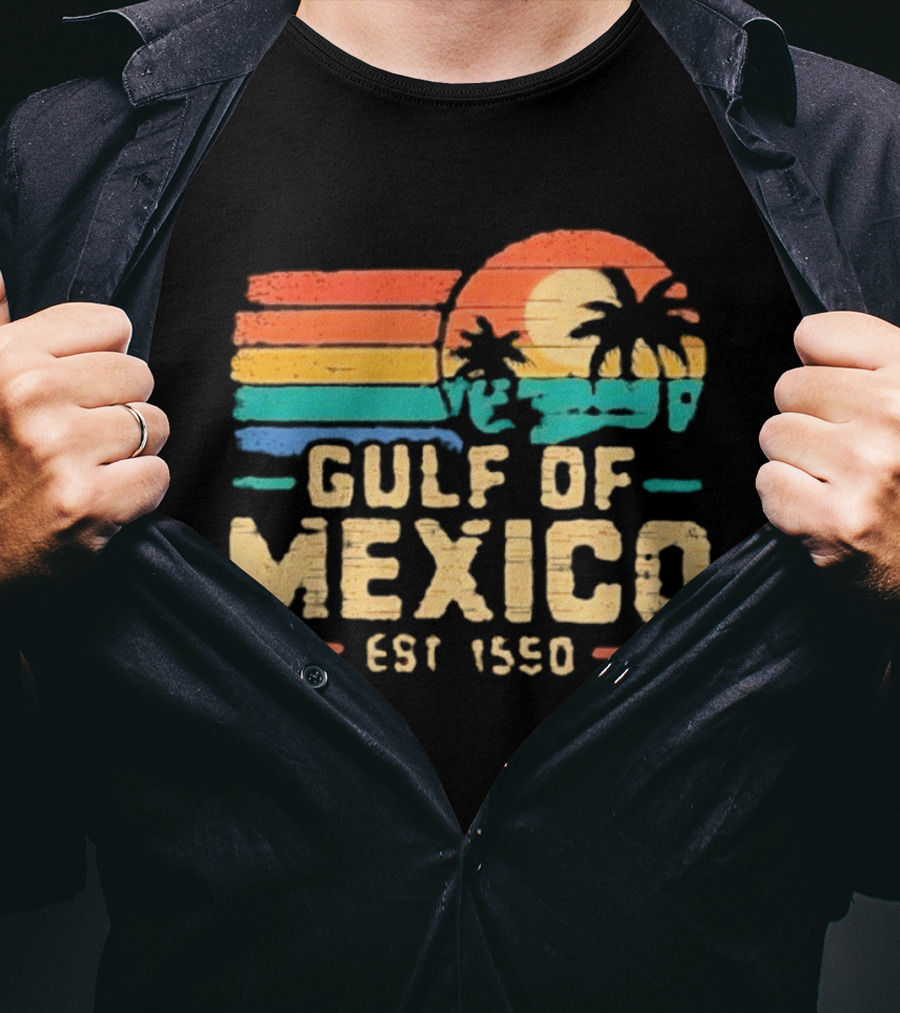 Gulf Of Mexico Est 1550 Retro Sunset Palm Trees Ocean T-Shirt