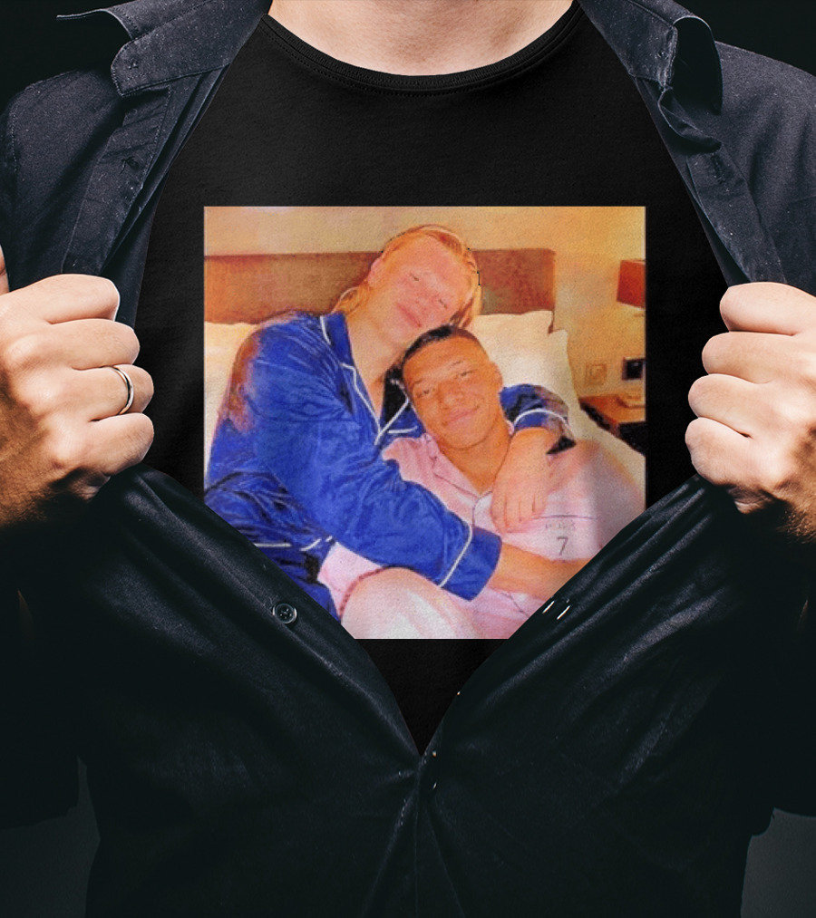 Kylian Mbappé Erling Haaland Pajama Party Soccer Stars Relaxing Together T-Shirt