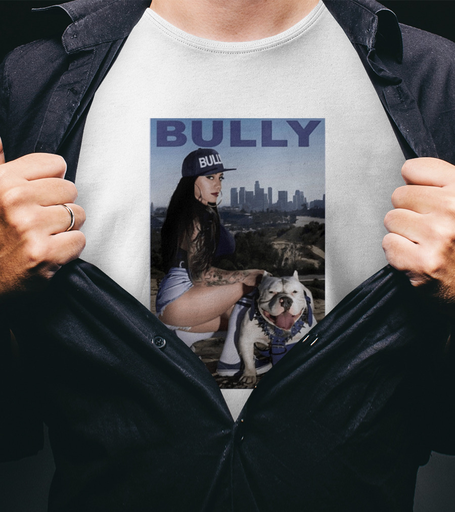 Bully Lifestyle Woman Squatting With Dog Cityscape T-Shirt
