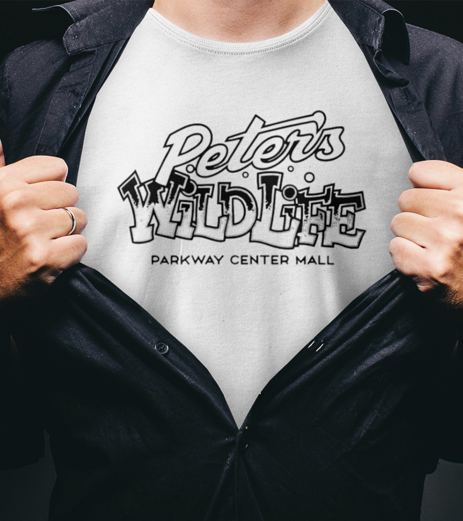 Peter's Wildlife Parkway Center Mall T-Shirt