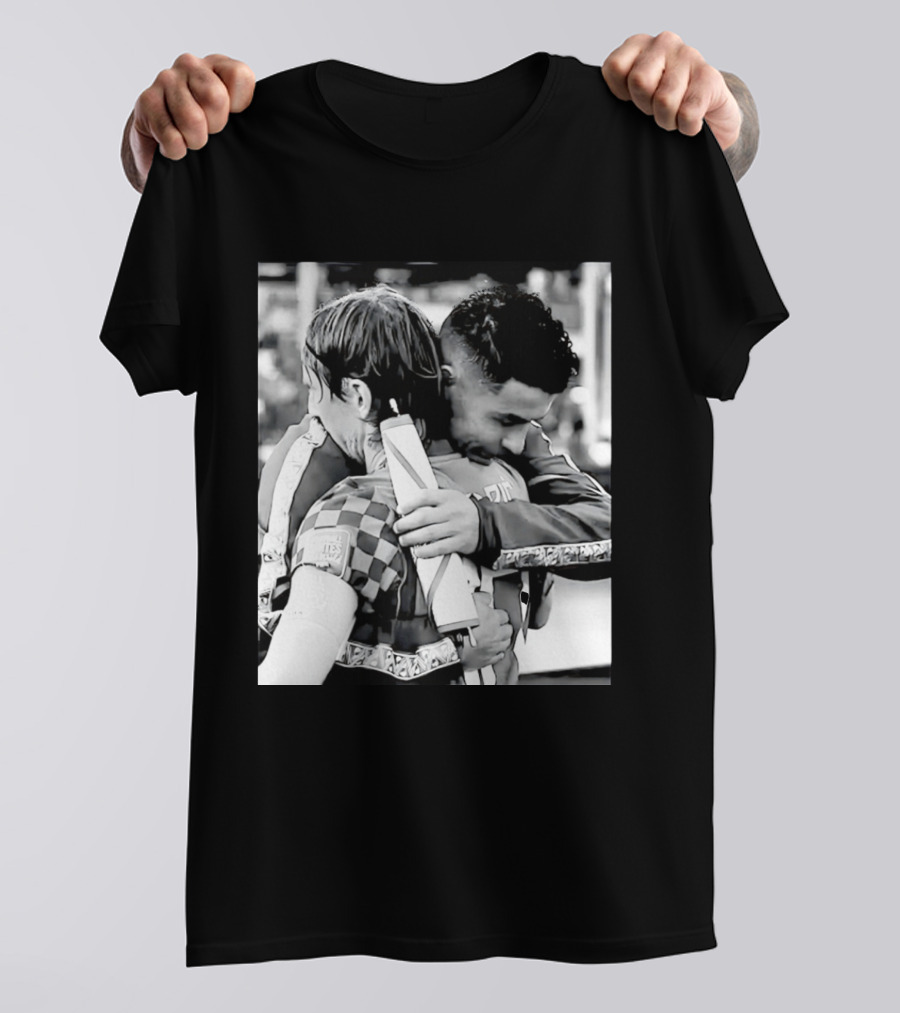 Football Unites The World Luka Modrić Cristiano Ronaldo Hug Memorial T-Shirt