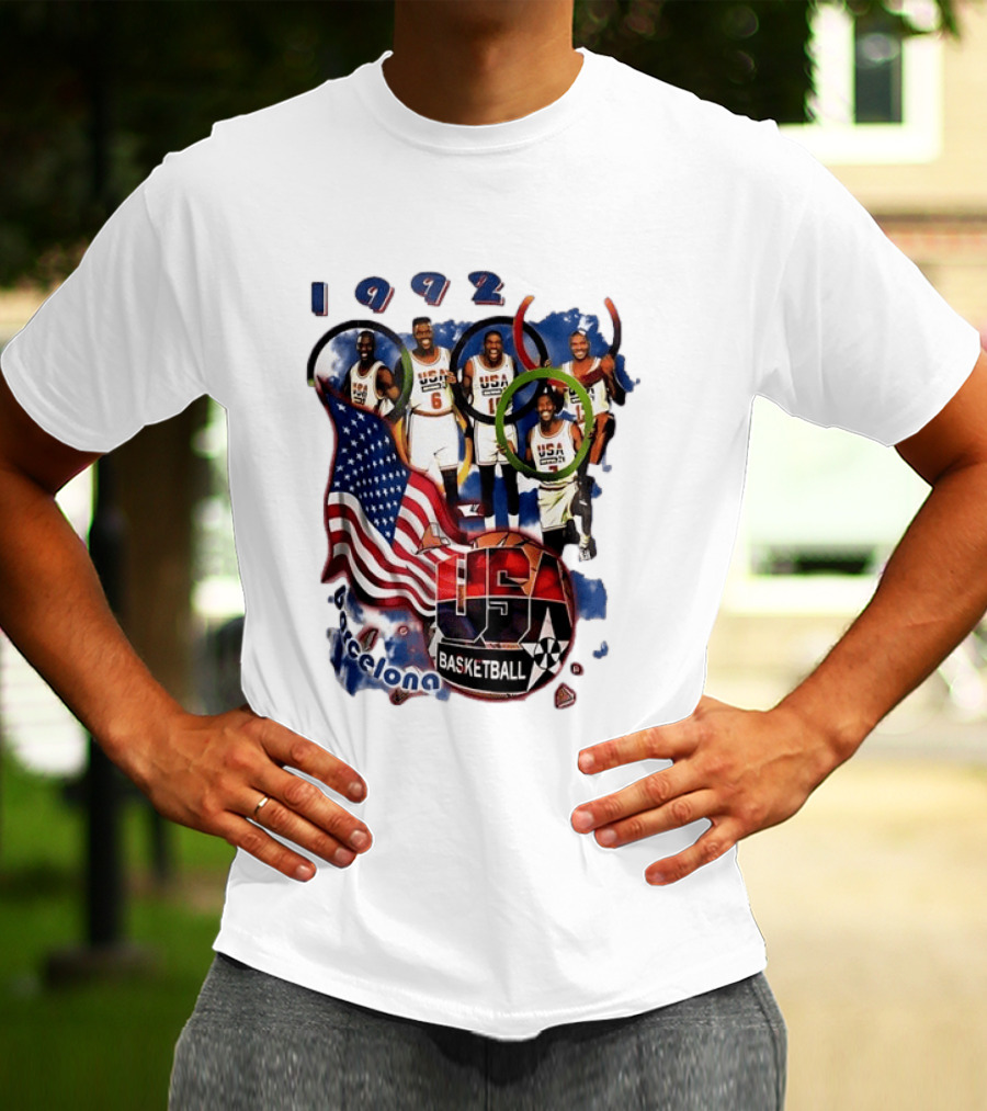 USA Basketball 1992 Dream Team Patrick Ewing David Robinson Michael Jordan Clyde Drexler Barcelona T-Shirt