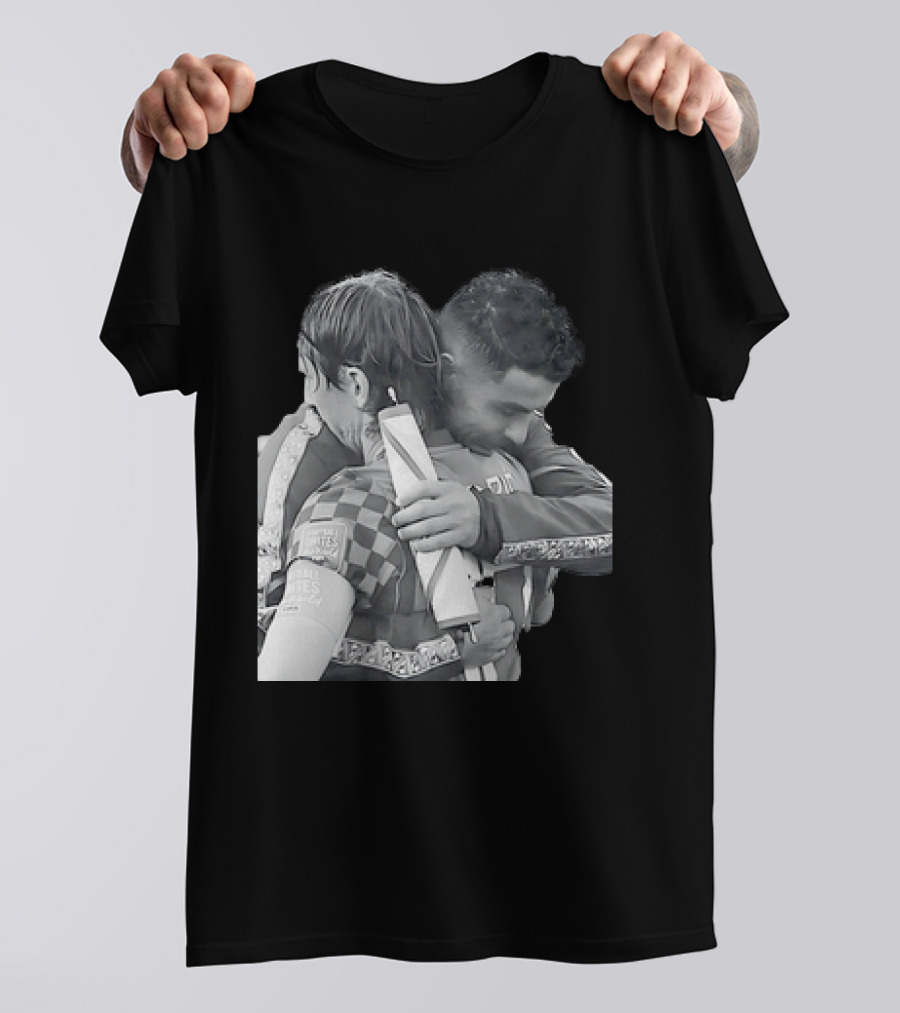 Luka Modric Cristiano Ronaldo Embrace Football Respect UEFA Nations League Croatia Portugal T-Shirt