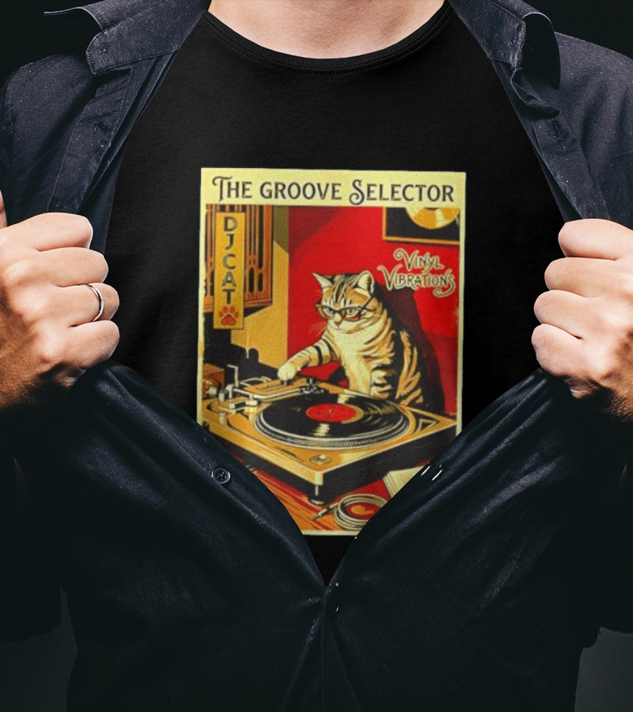 The Groove Selector DJ Cat Vinyl Vibrations Turntable Music Lover T-Shirt