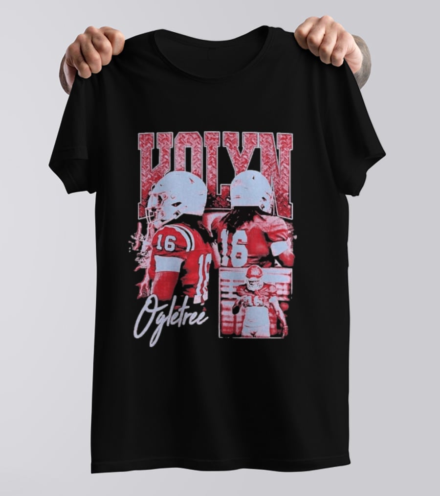 Kolyn Ogletree Number 16 Football Action Georgia Bulldogs T-Shirt