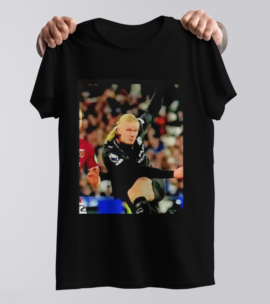 Erling Haaland Manchester City Football Player In Action T-Shirt