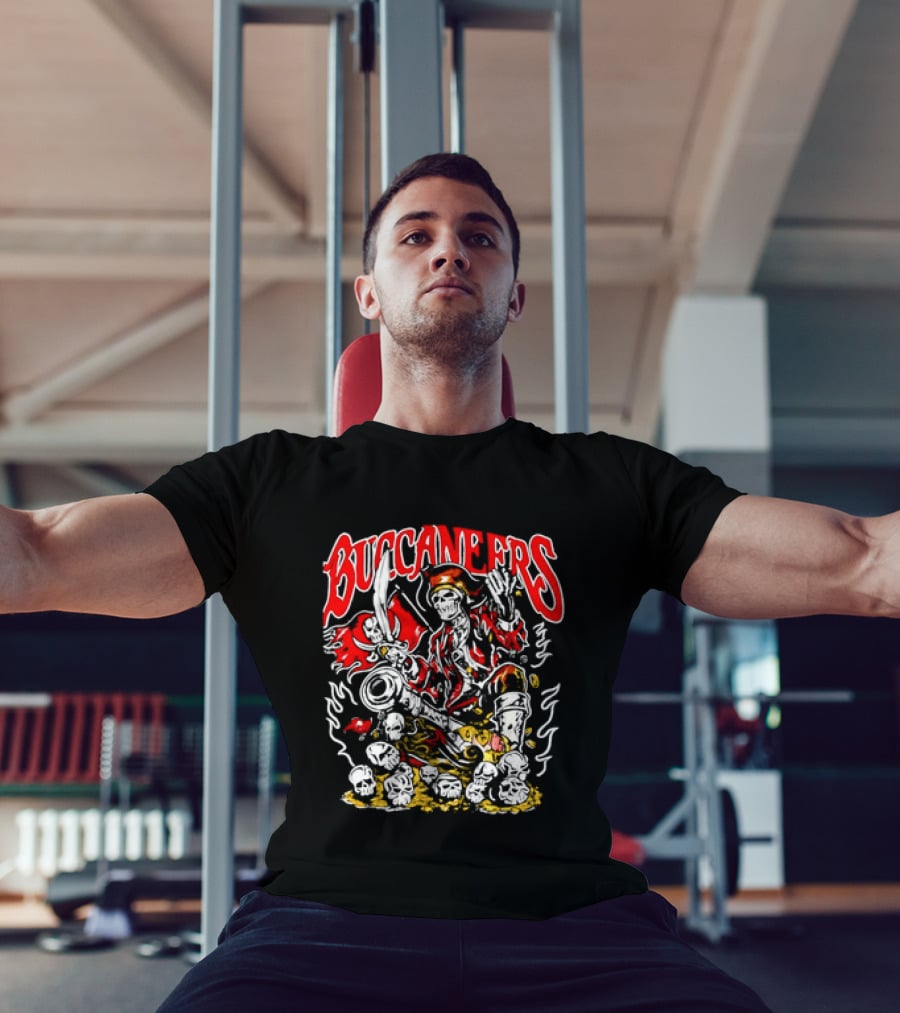 Tampa Bay Buccaneers Pirate Skeleton With Treasure Chest T-Shirt