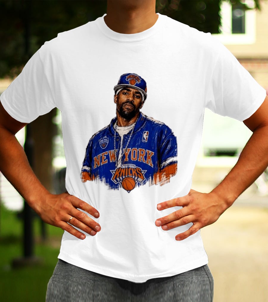 Kyrie Irving New York Knicks New Yorks Finest To The World Manhattan Knicks T-Shirt