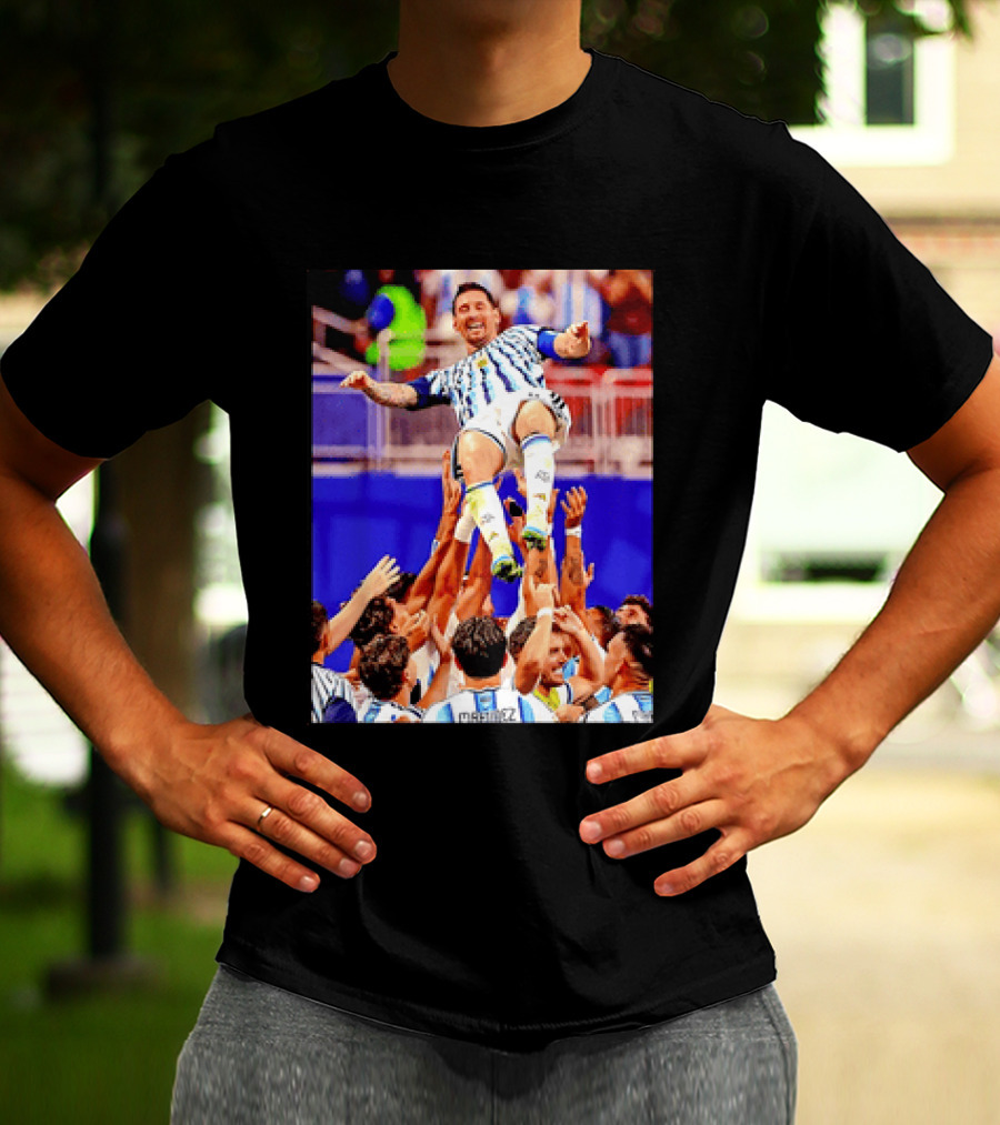 Lionel Messi Argentina Victory Celebration Team Lift T-Shirt