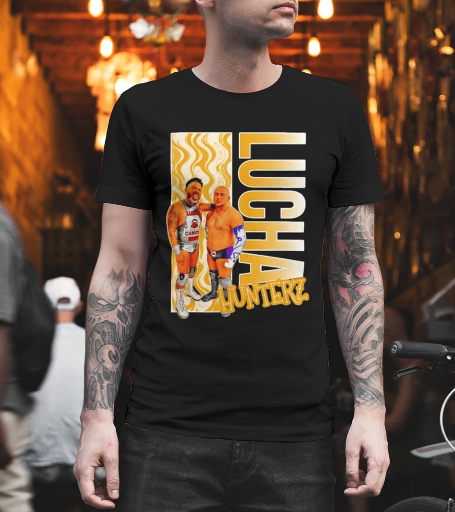 Lucha Hunterz Wrestlers Duo With Llamas And Gold Accents T-Shirt