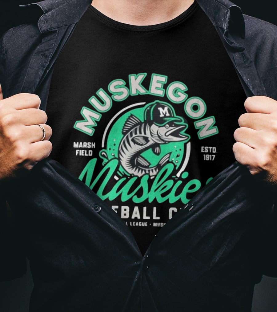 Muskegon Muskies Baseball Club Marsh Field Est 1917 Central League Mich T-Shirt