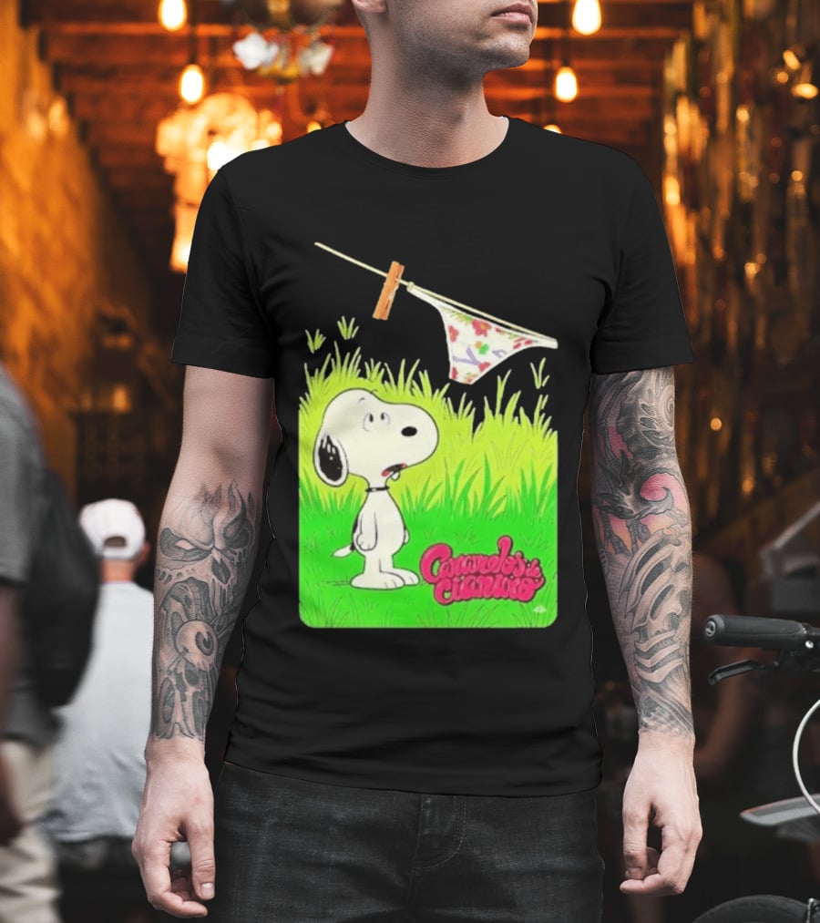 Snoopy Caramelos De Cianuro En Español Classic Cartoon And Rock Band Fusion T-Shirt