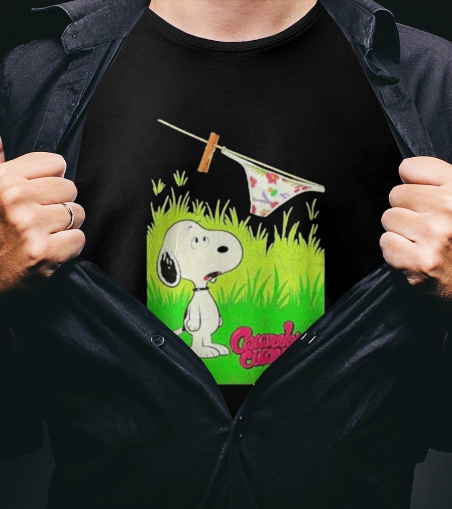 Snoopy Caramelos De Cianuro En Español Classic Cartoon And Rock Band Fusion T-Shirt
