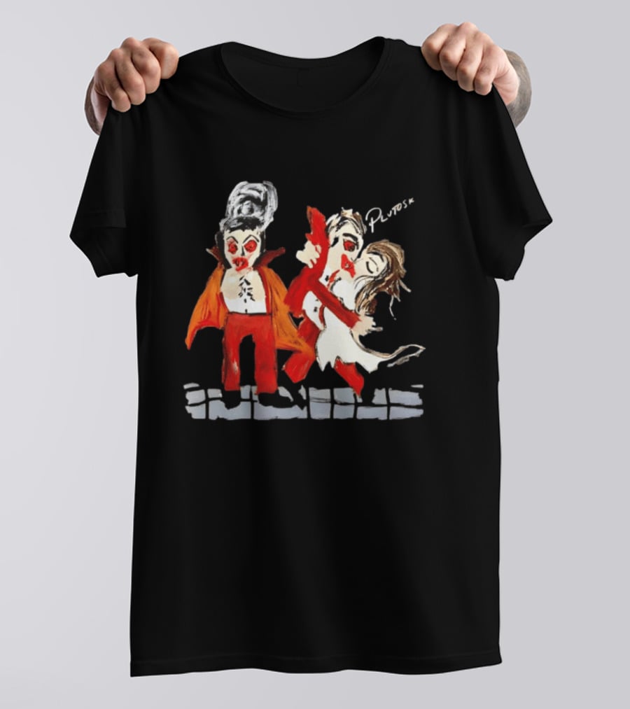 Dracula And Bride Kissing PlutoSki Halloween Vampire Couple Romantic Horror T-Shirt