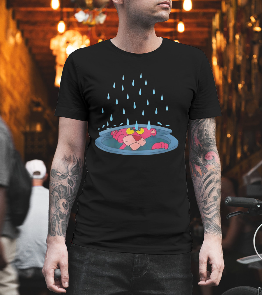 Pink Panther Peek Manhole Rainstorm Scene T-Shirt