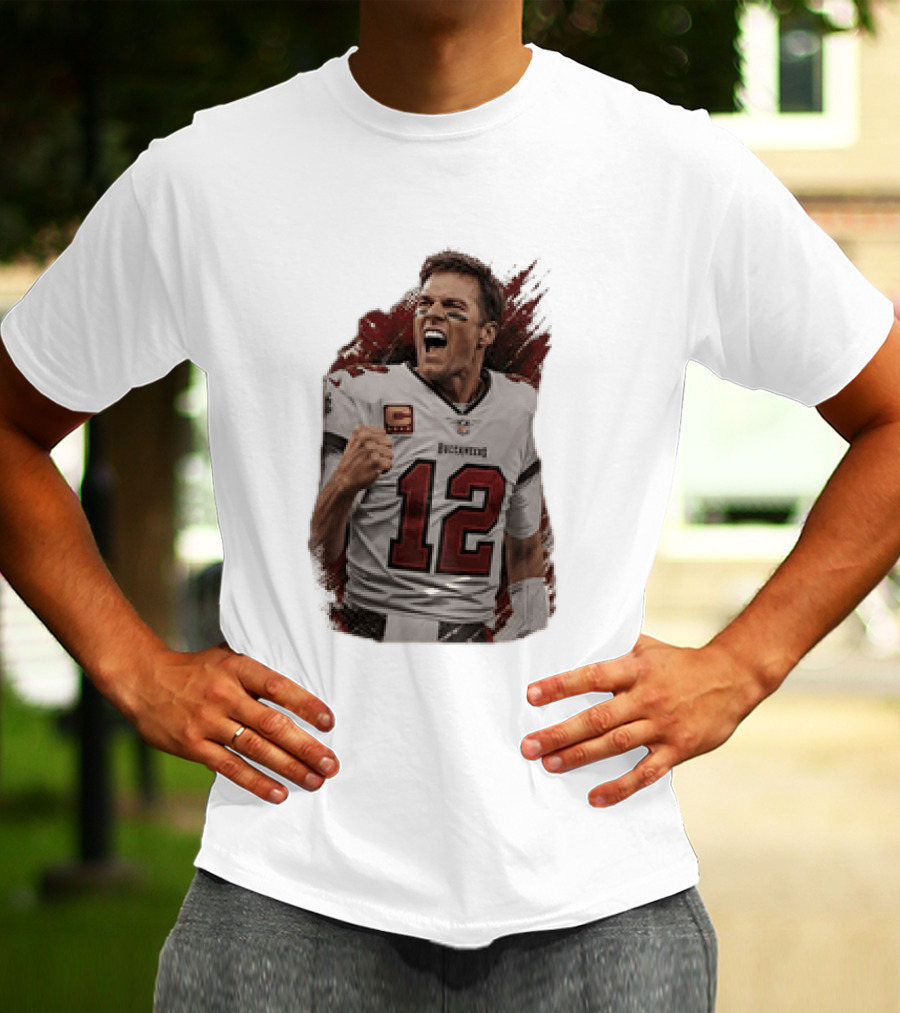 Tampa Bay Buccaneers Tom Brady Number 12 NFL Legend T-Shirt