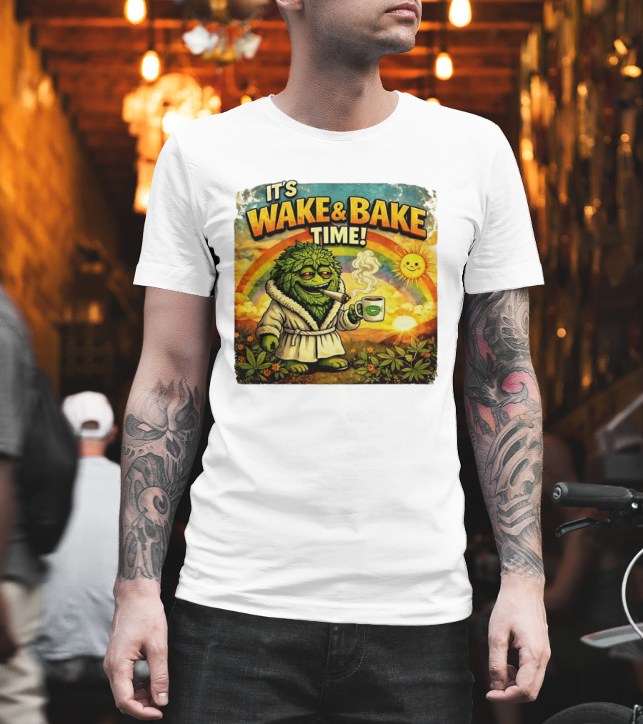 It's Wake And Bake Time Chief Greenbud Smoking Rainbow Sun Cannabis T-Shirt