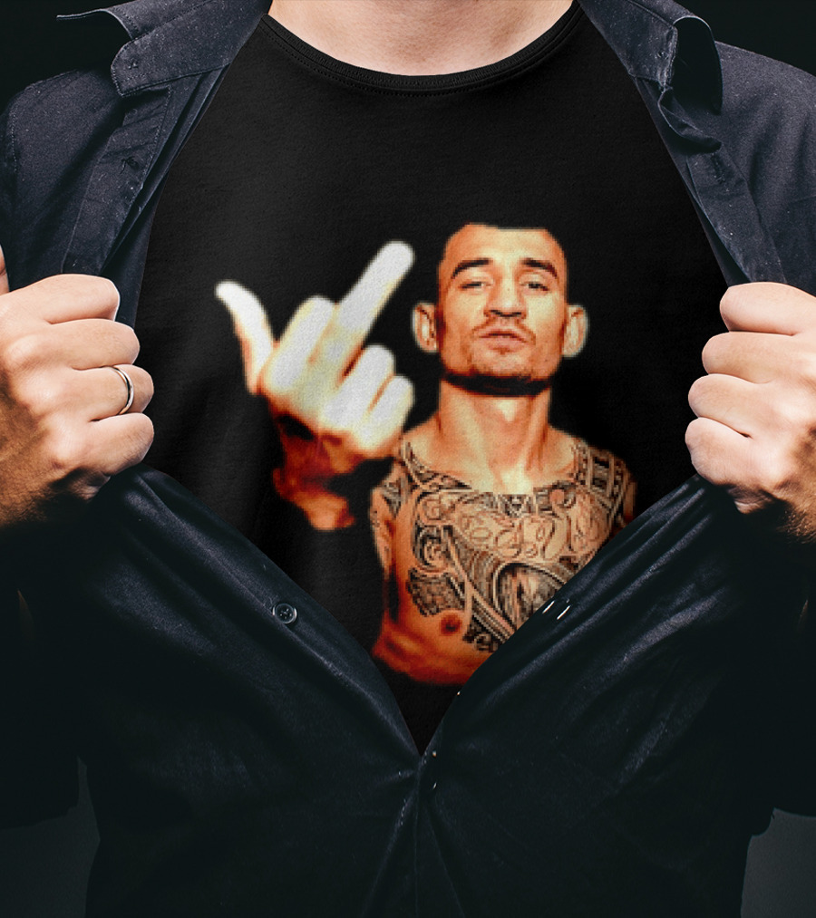 Max Holloway UFC Fighter Pose Middle Finger Tattoo T-Shirt