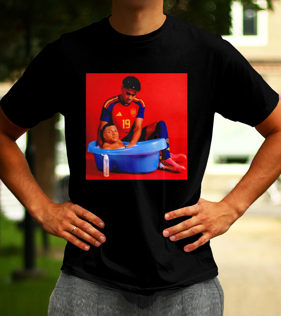 Kylian Mbappe Lamine Yamal Spain Soccer Bath Comedy Scene T-Shirt
