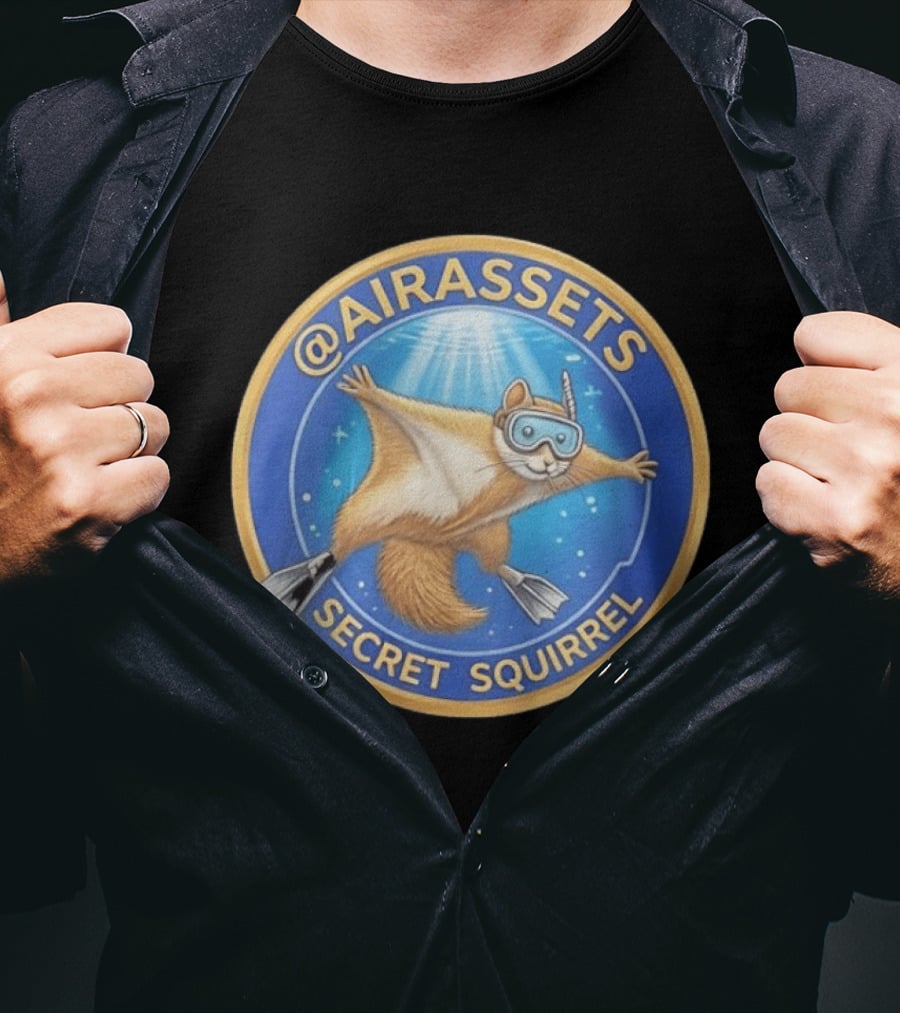 AIRASSETS Secret Squirrel Scuba Diving Flying Squirrel T-Shirt