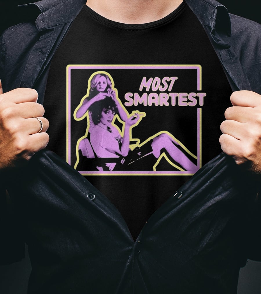 Most Smartest Women Having Their Hair Done Retro Pop T-Shirt
