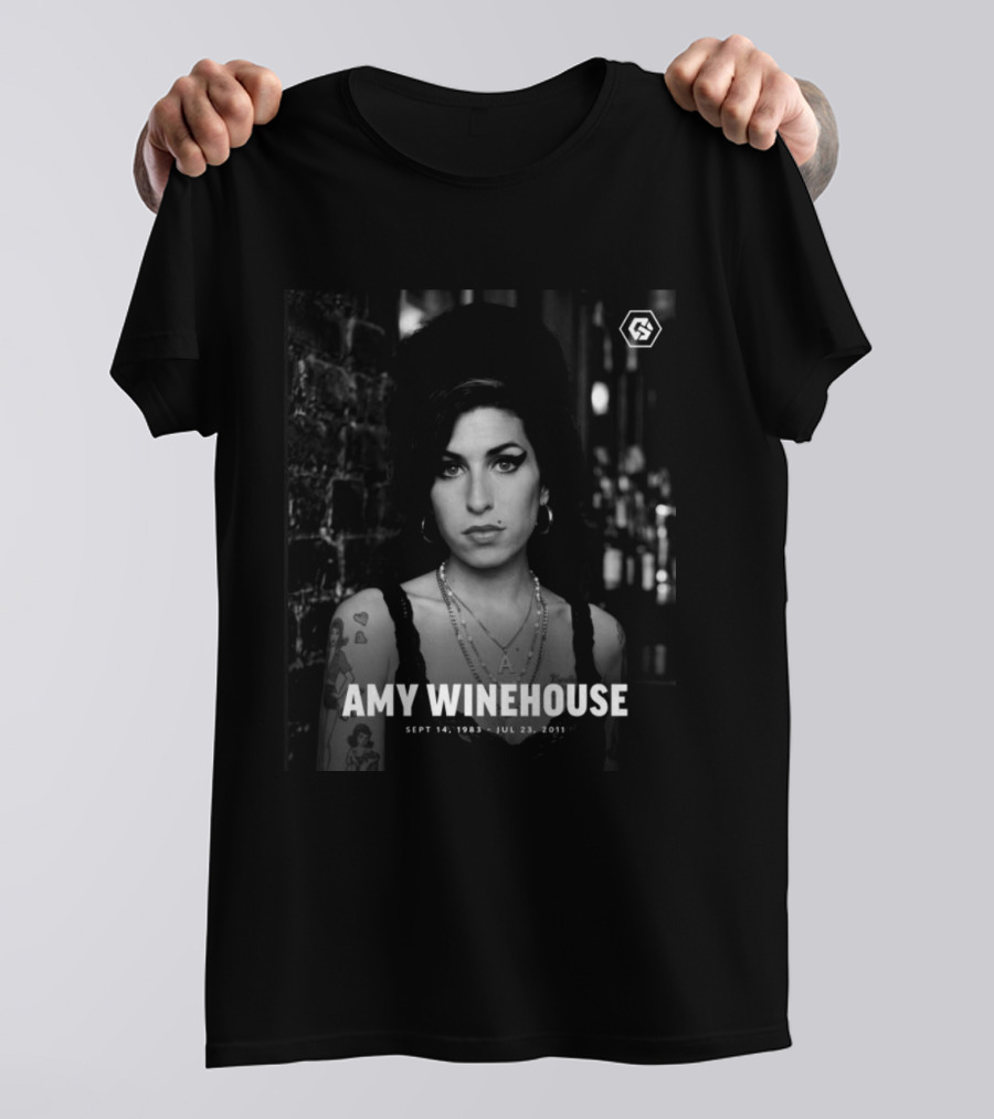 AMY WINEHOUSE Sept 14 1983 Jul 23 2011 Tribute Anniversary Memoriam T-Shirt