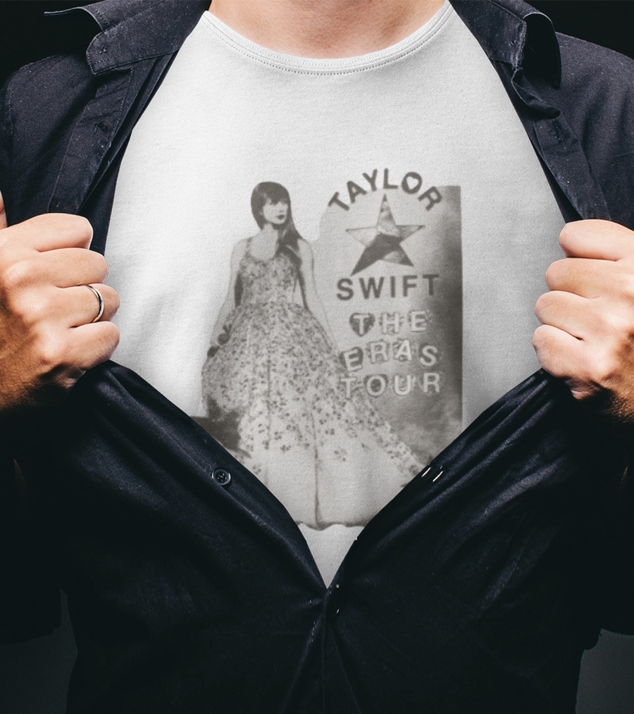Taylor Swift The Eras Tour Oversized Photo Taylor Swift Store T-Shirt