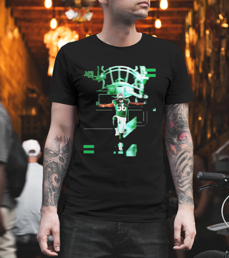 New York Jets 56 Days Til Season Countdown With Football Player And Helmet T-Shirt