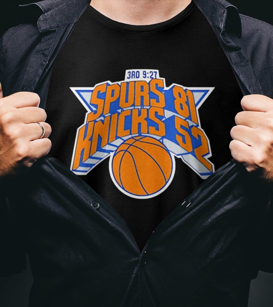 3rd Quarter 9:27 Spurs 81 Knicks 52 T-Shirt