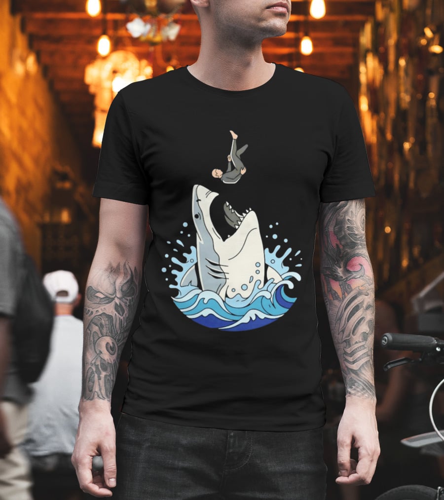 Great White Shark Surfer Falling Water Splash Scene T-Shirt