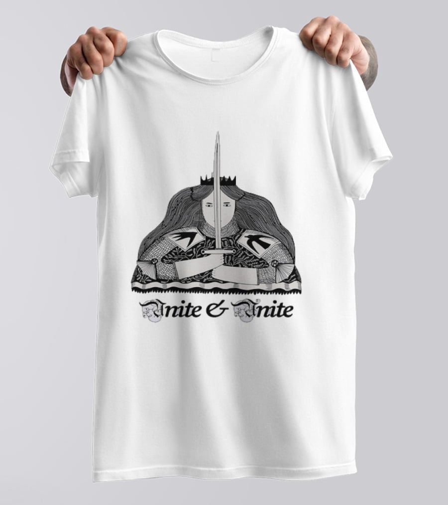 Unite And Unite Queen With Sword Medieval Armor Holding Blade T-Shirt