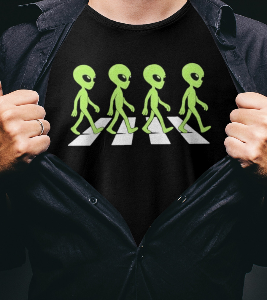Abbey Road Alien Crosswalk UFO Aliens T-Shirt