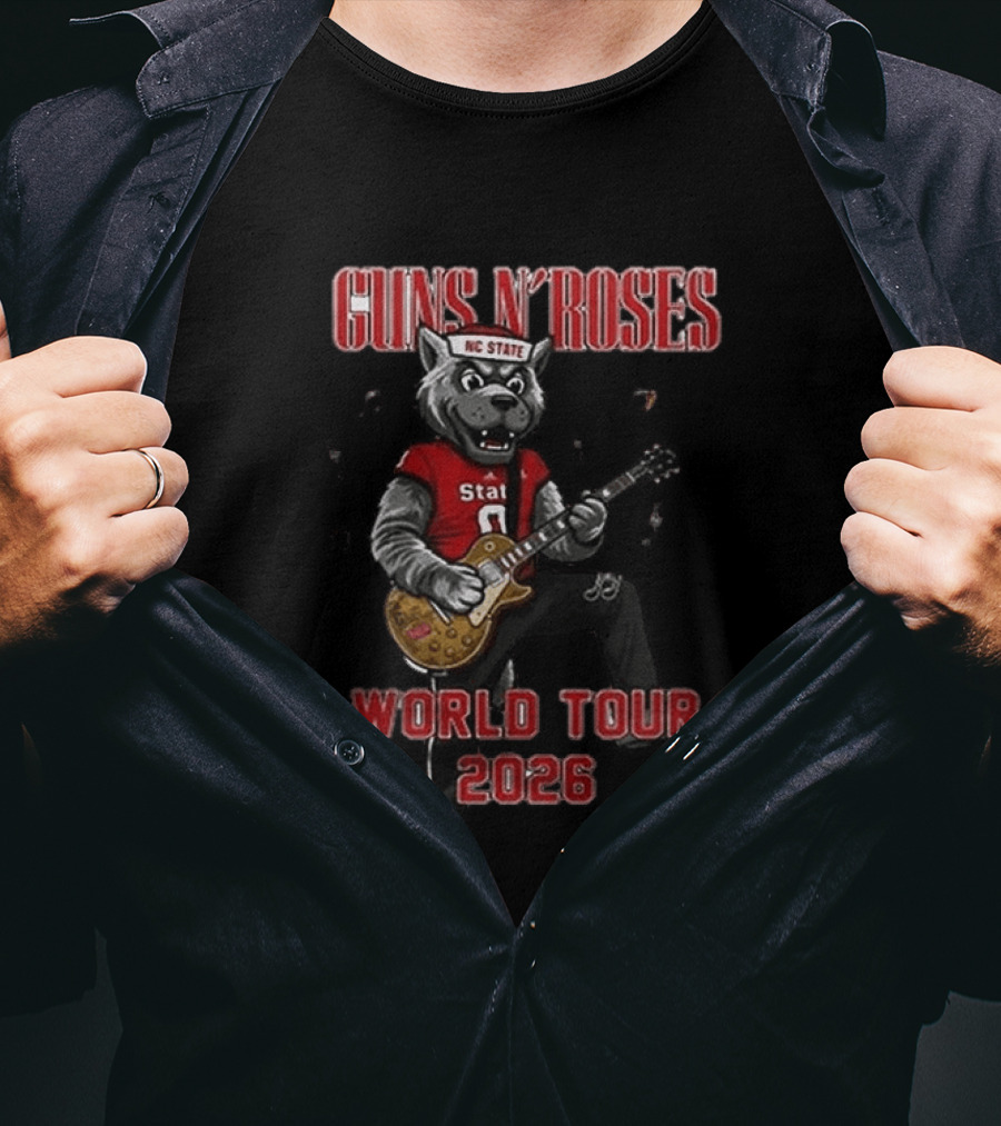 Guns N' Roses NC State Wolfpack World Tour 2026 Carter Finley Stadium July 23 T-Shirt